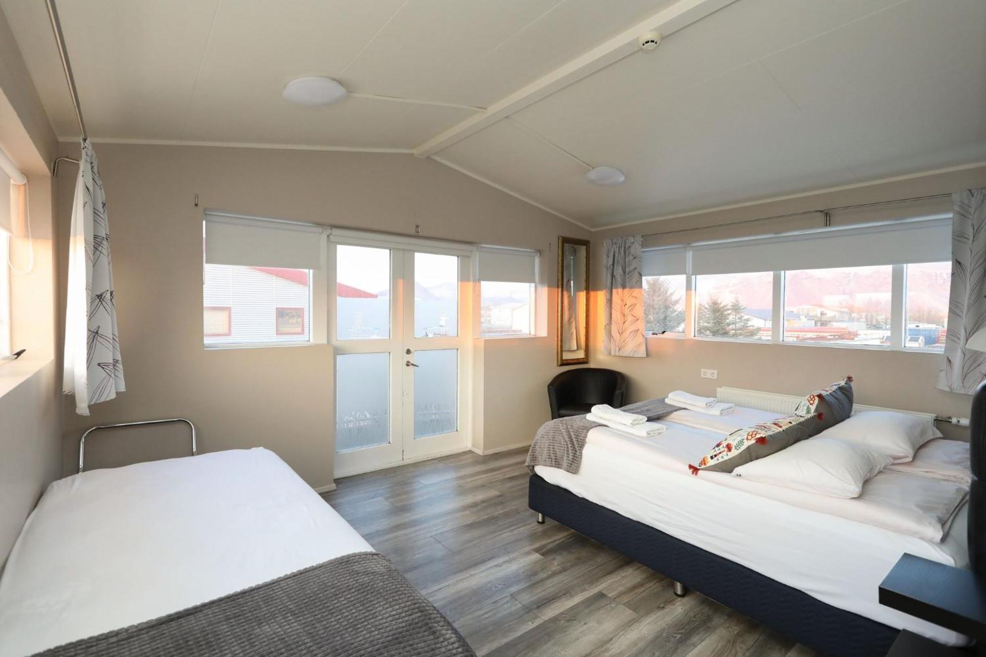 Skyjaborg Apartments Höfn Esterno foto